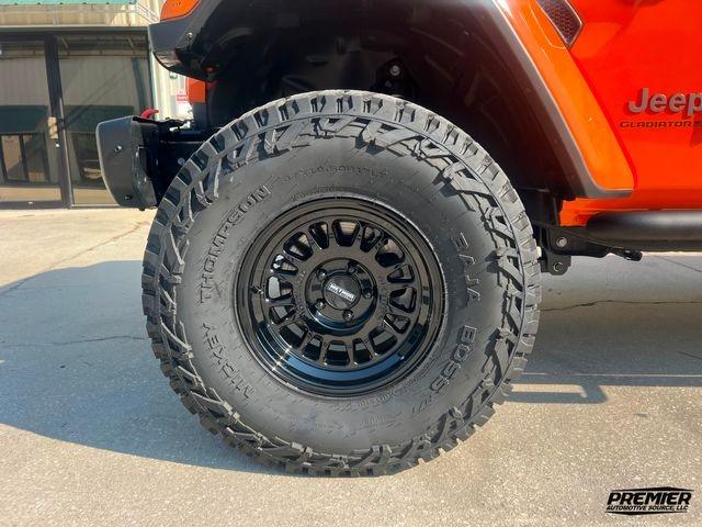 2025 Jeep Gladiator Mojave X