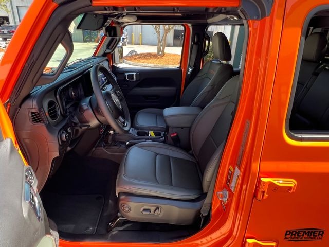 2025 Jeep Gladiator Mojave X