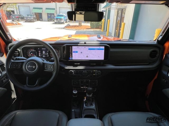 2025 Jeep Gladiator Mojave X