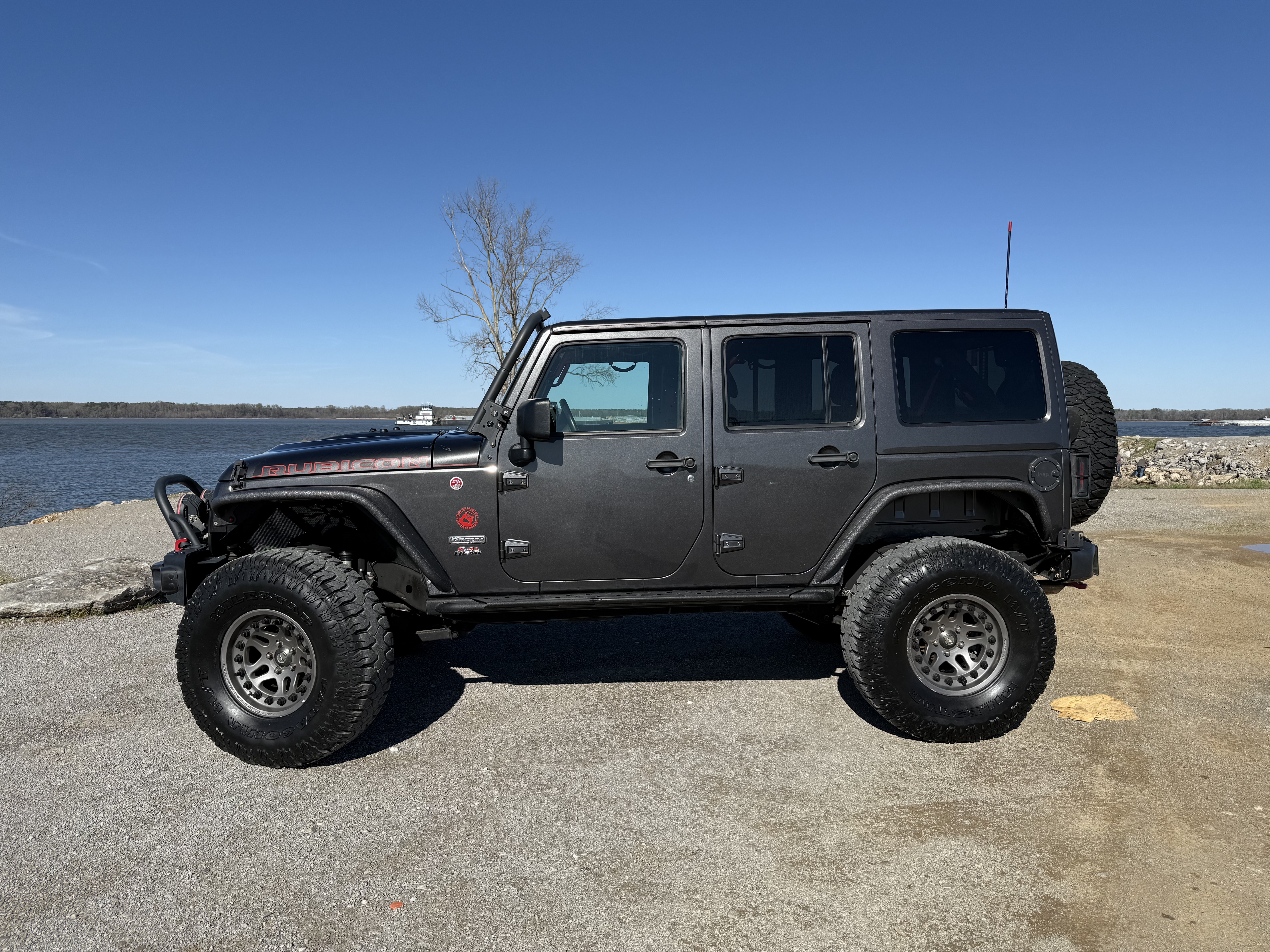 2017 Jeep Wrangler Rubicon Recon - 3