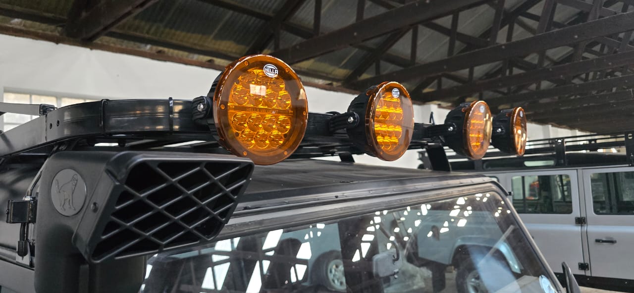 1993 Land Rover Defender - 4