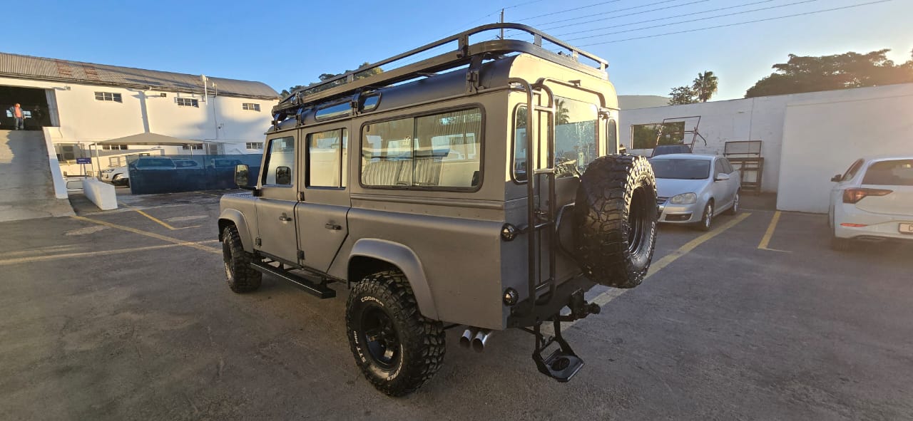 1993 Land Rover Defender
