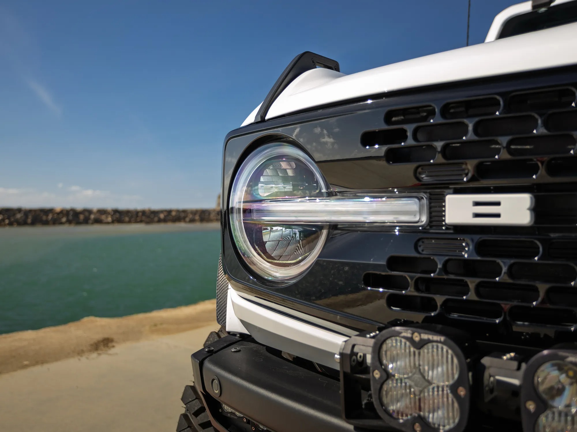 Modified 2023 Ford Bronco Badlands Advanced