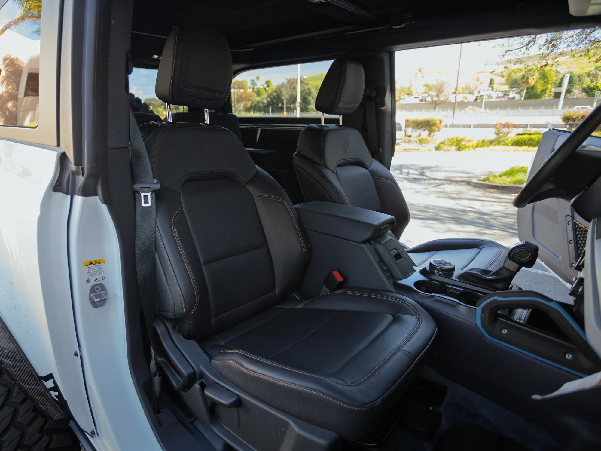 Modified 2023 Ford Bronco Badlands Advanced