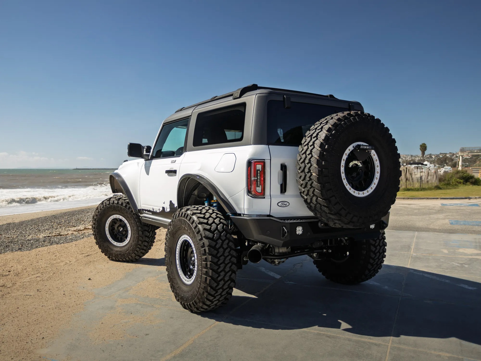 Modified 2023 Ford Bronco Badlands Advanced