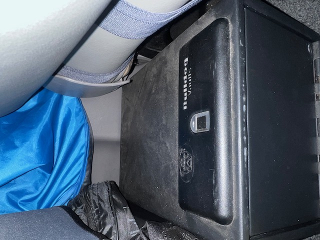 1999 Ford E-350 Super Duty 4x4 Camper