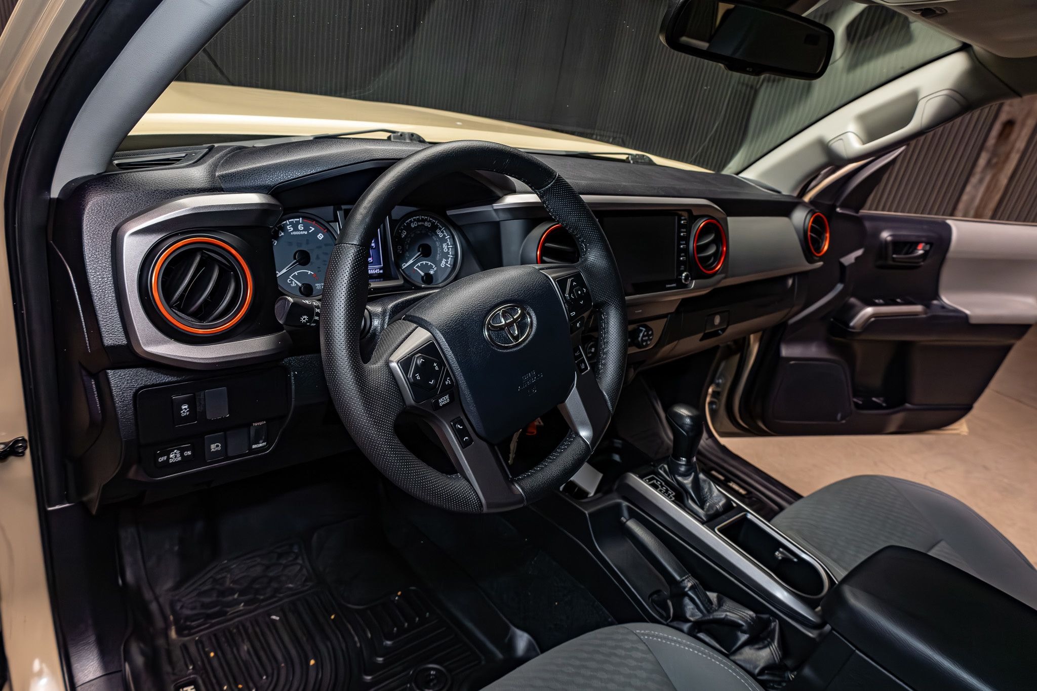 2020 Toyota Tacoma SR5