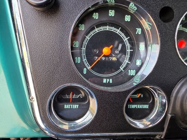 1970 Chevrolet C10 Panel Truck