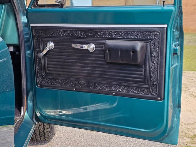 1970 Chevrolet C10 Panel Truck