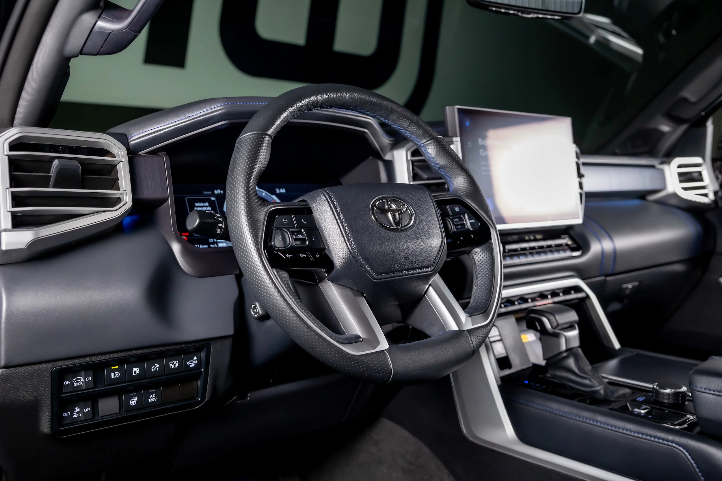 2023 Toyota Sequoia Platinum