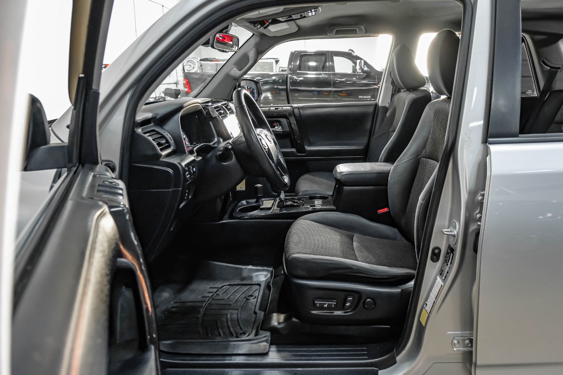 2021 Toyota 4Runner TRD Off Road - 3