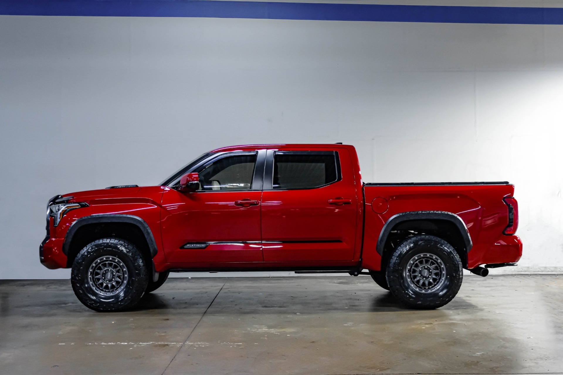 2024 Toyota Tundra Platinum HV