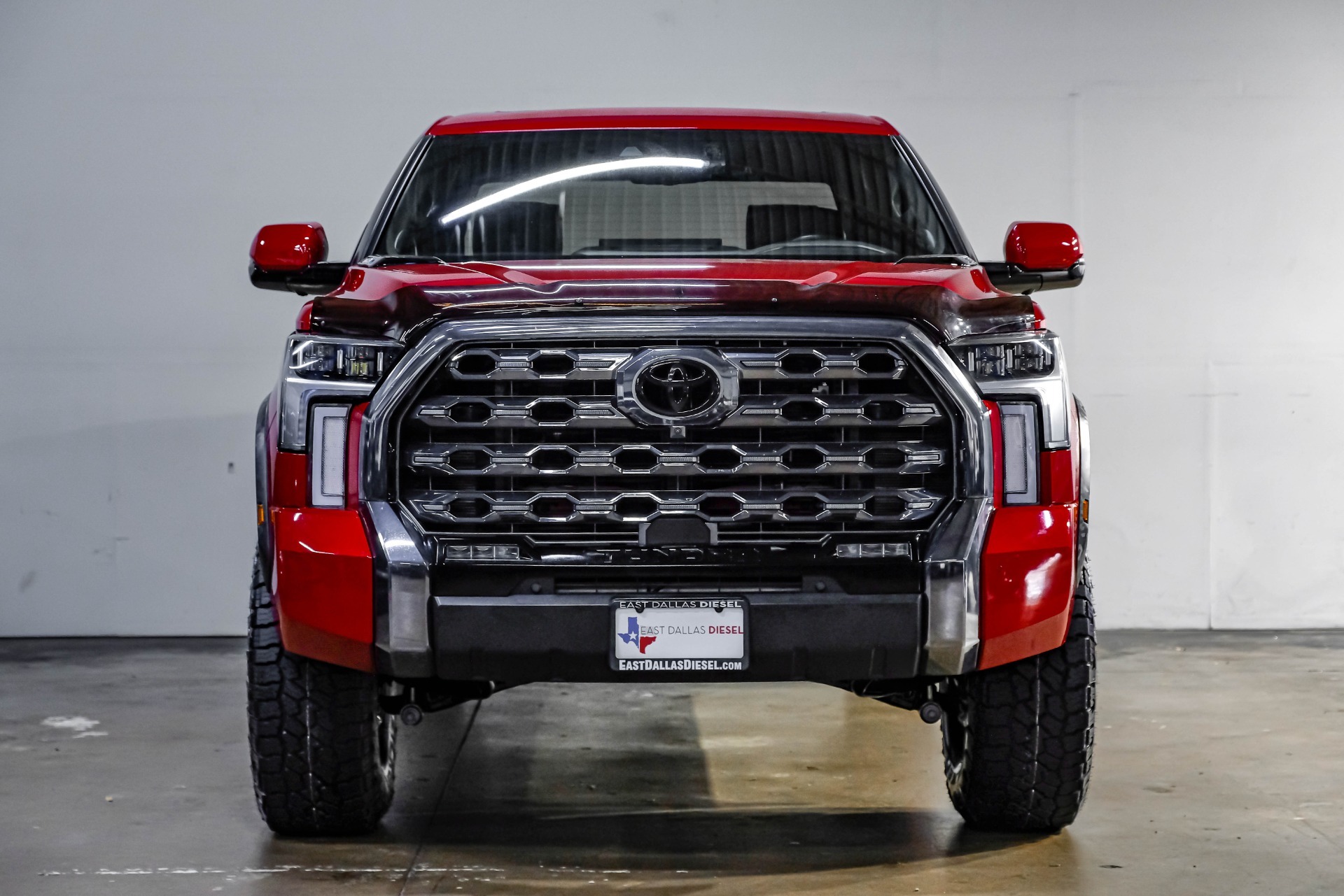 2024 Toyota Tundra Platinum HV - 5