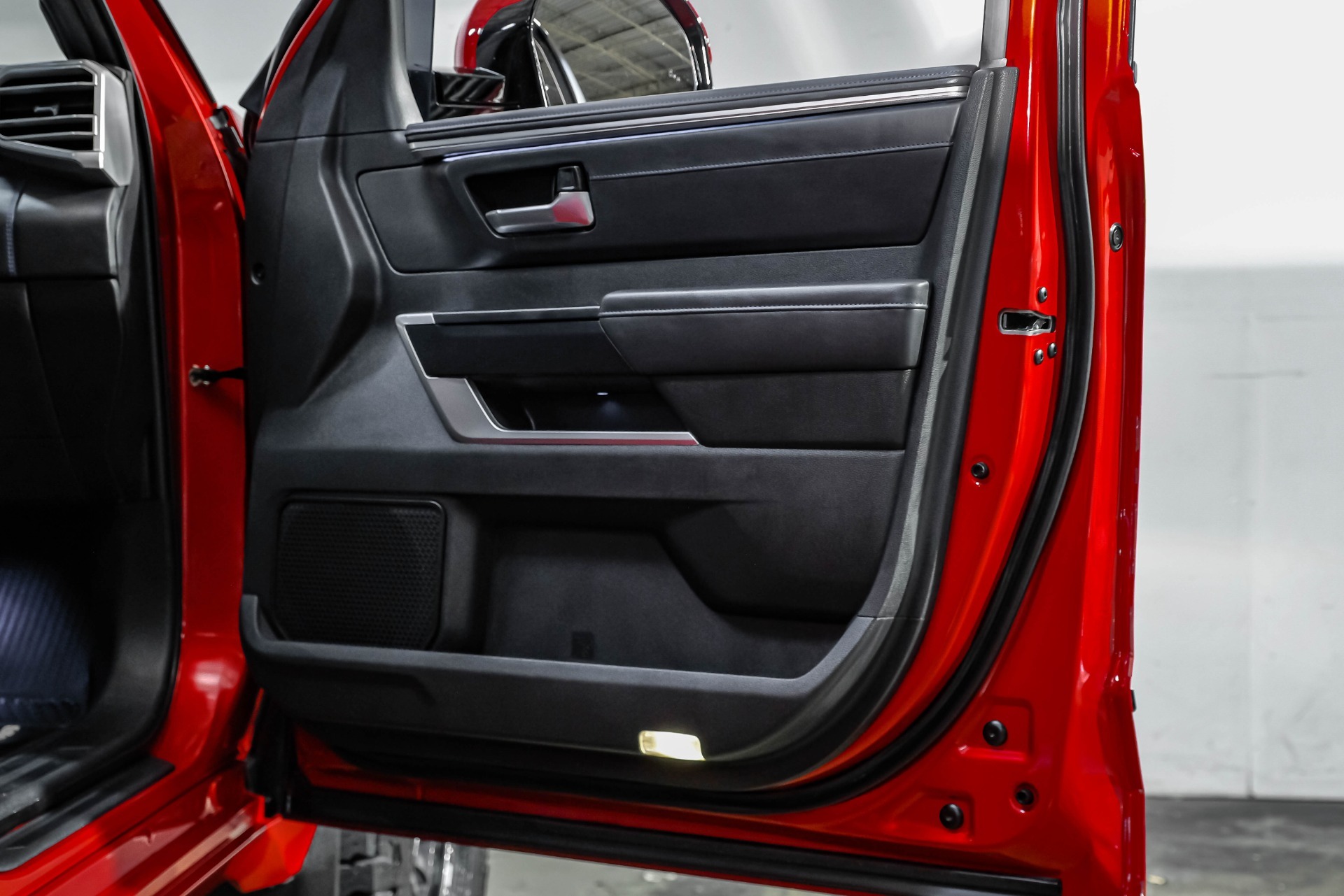 2024 Toyota Tundra Platinum HV