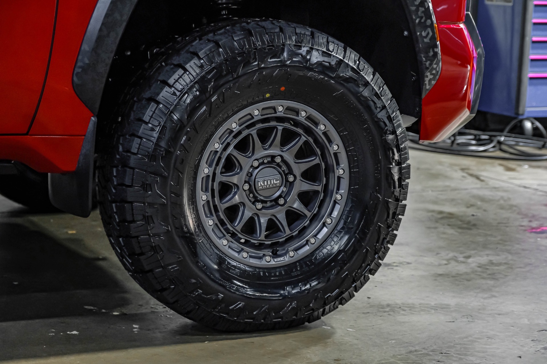 2024 Toyota Tundra Platinum HV