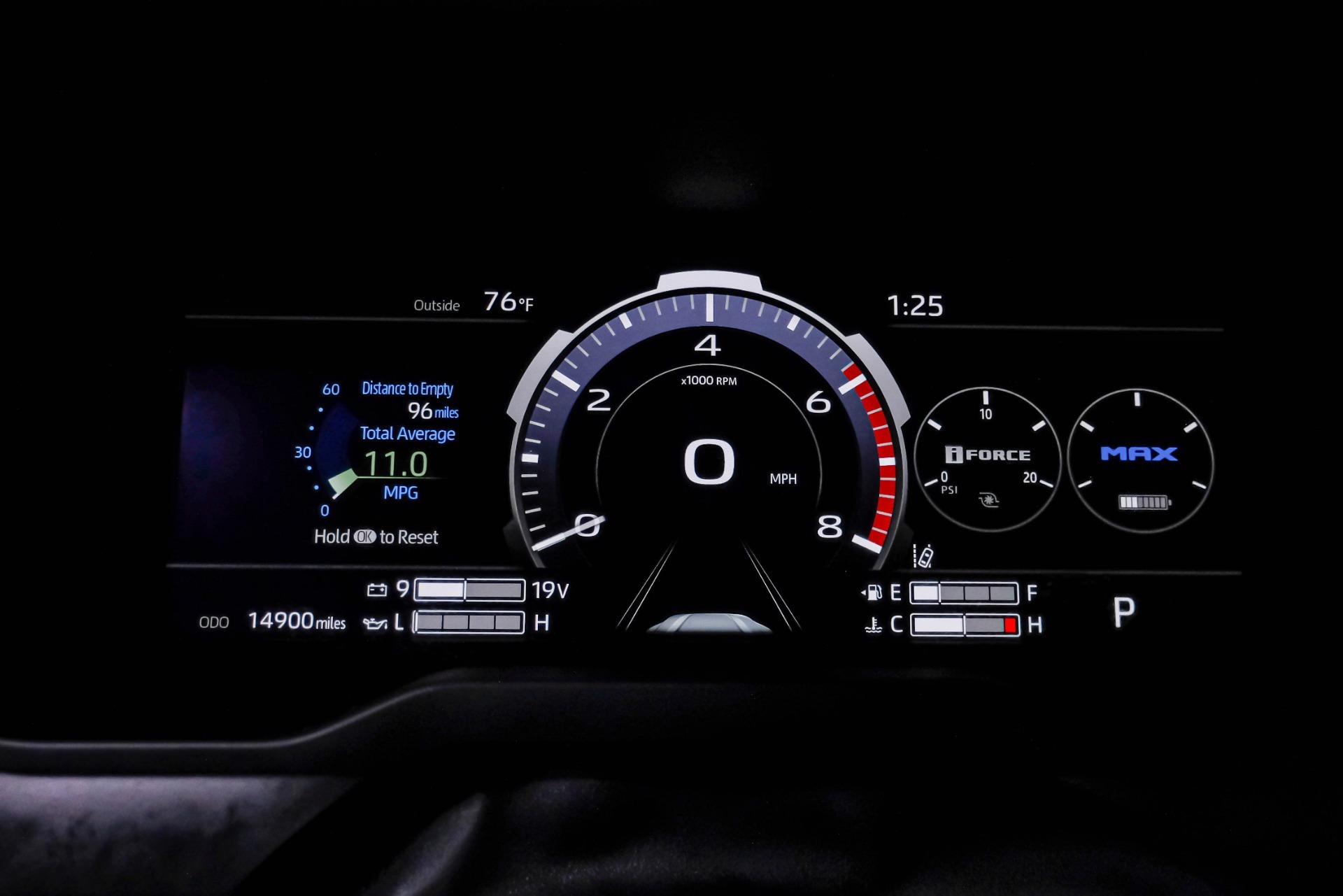 2024 Toyota Tundra Platinum HV