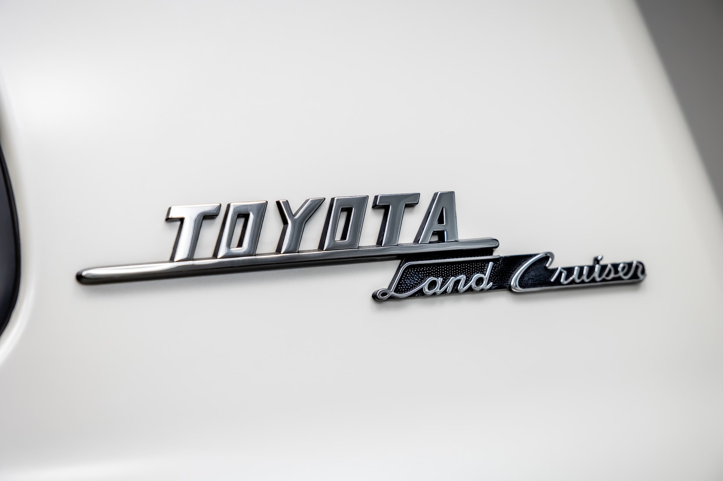 2020 Toyota Land Cruiser Heritage Edition