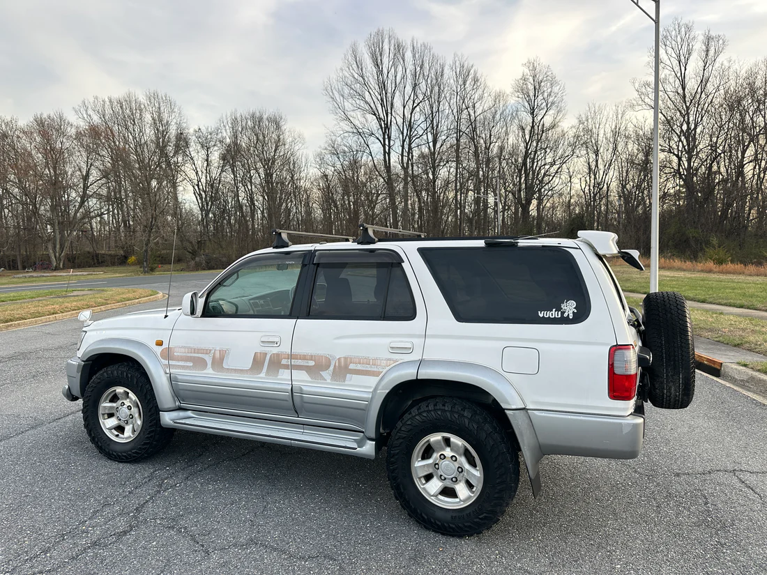1998 Toyota Hilux Surf SSR-G - 2