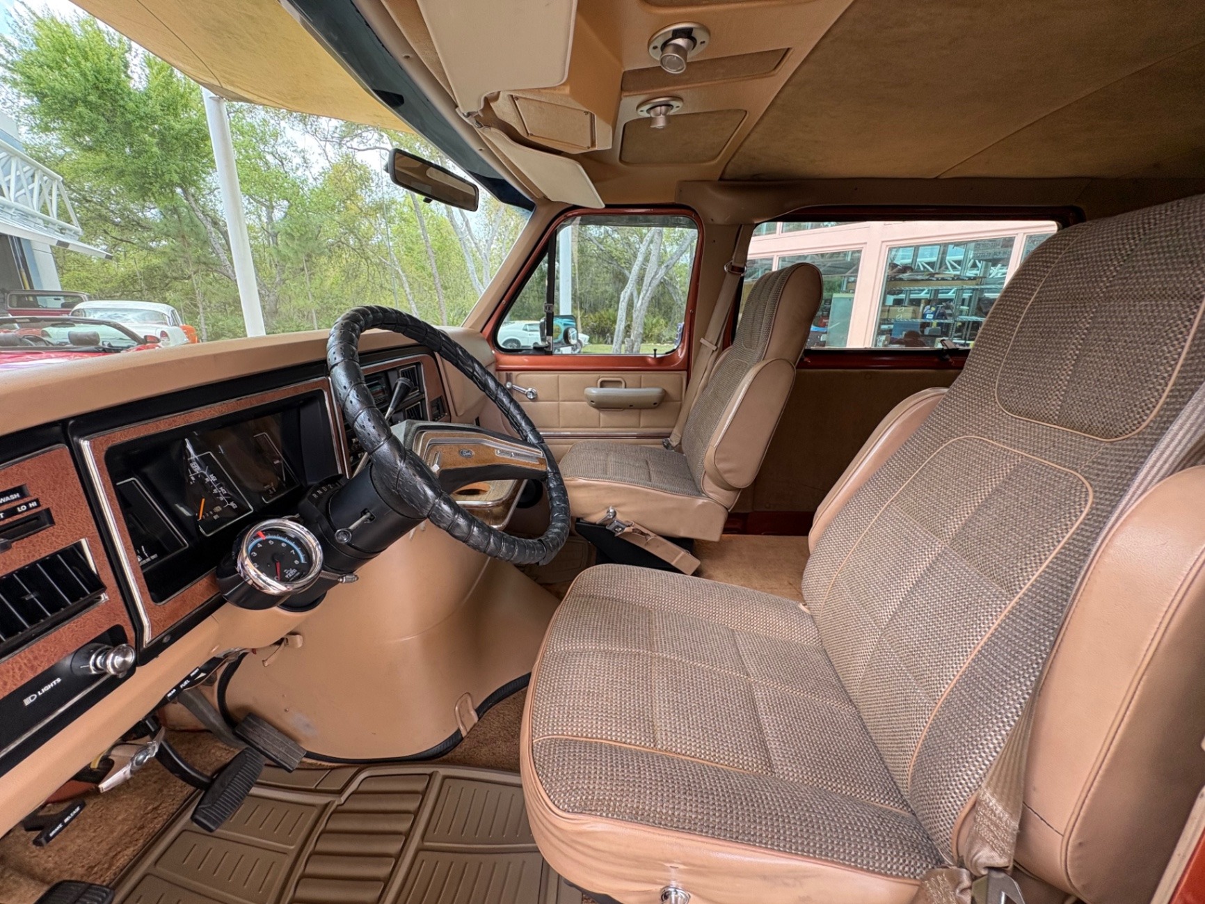 1984 Ford Econoline XL - 3