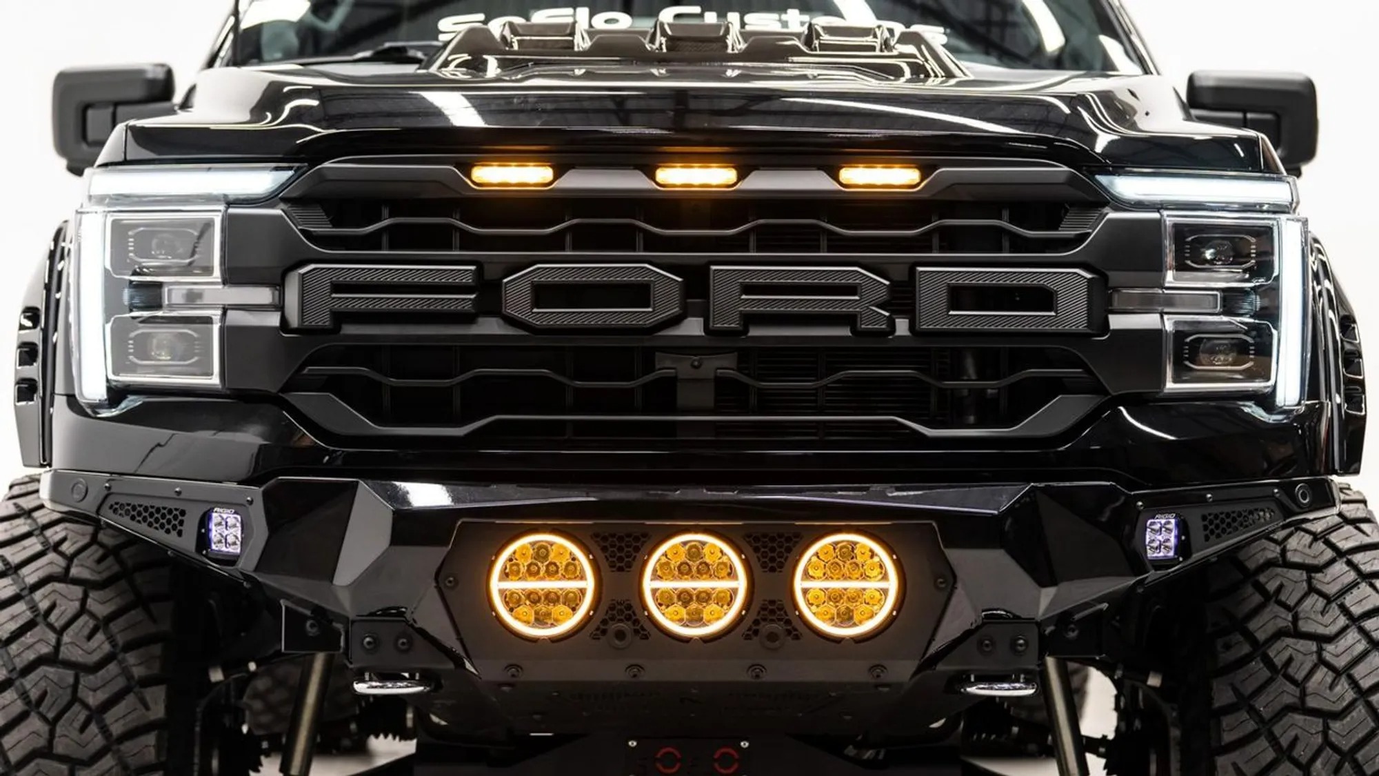 2024 Ford F-150 Larait Carbonline