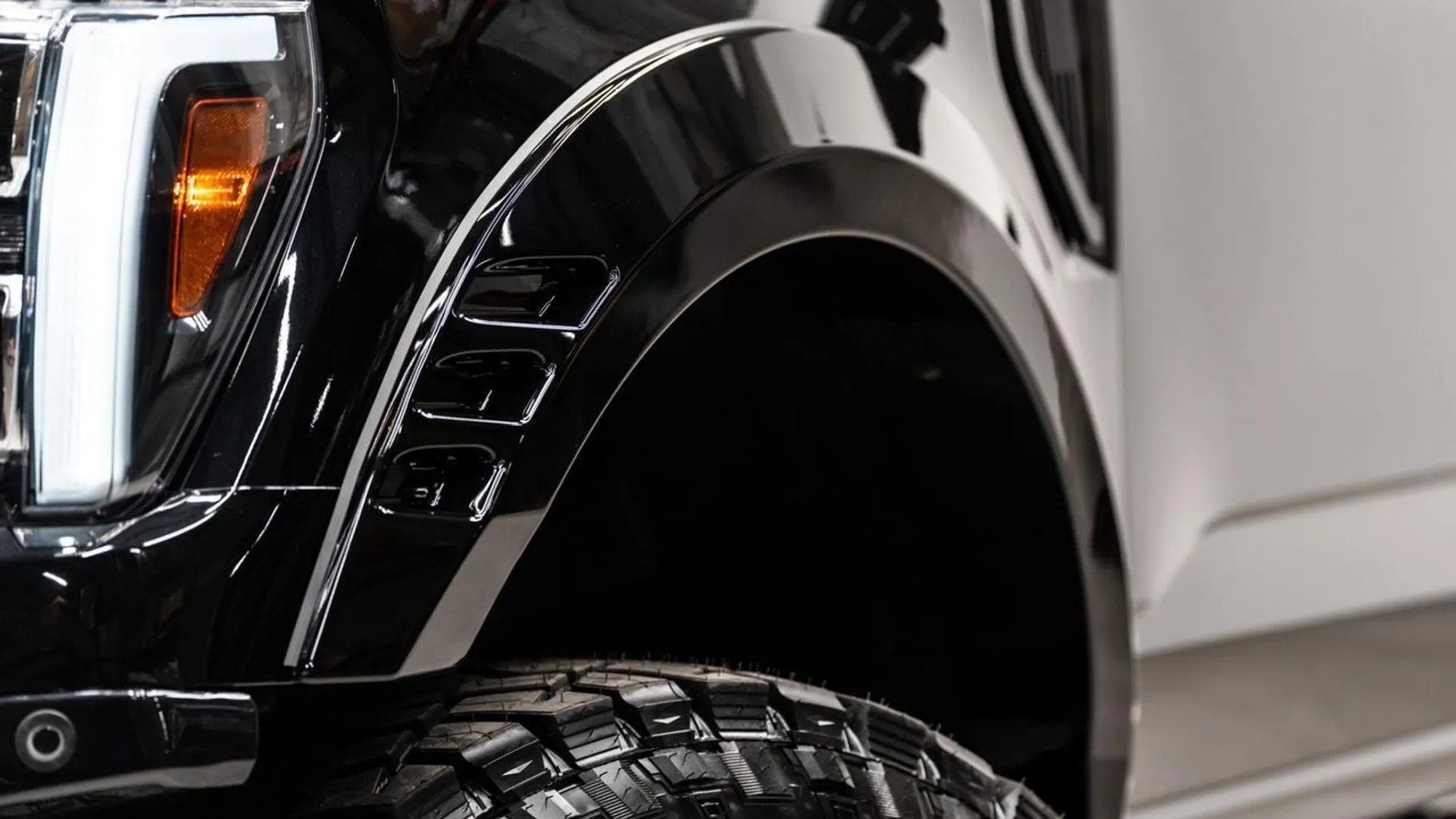 2024 Ford F-150 Larait Carbonline