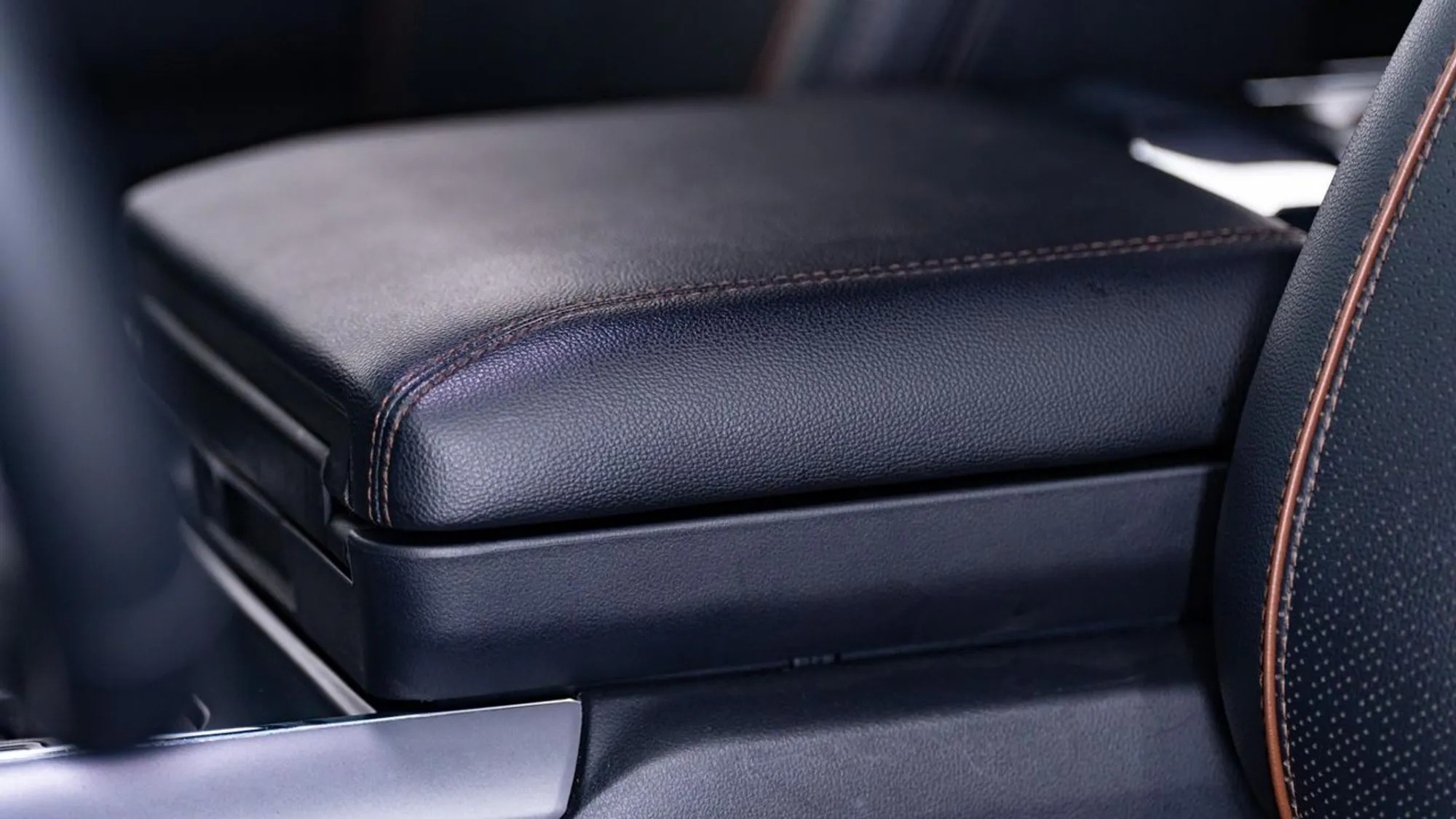 2024 Ford F-150 Larait Carbonline