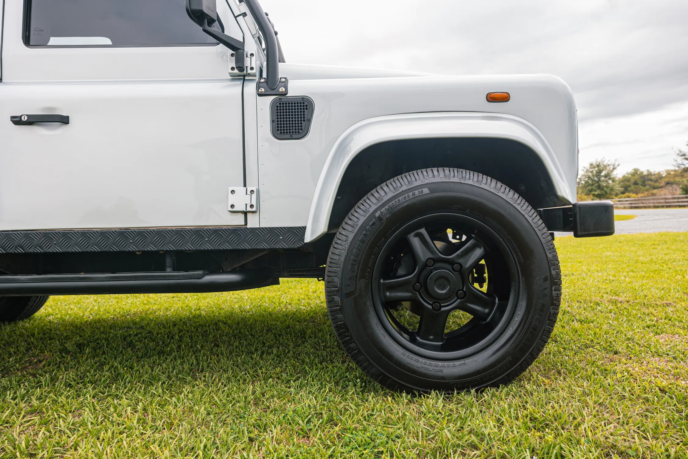 1996 ECD Vintage Land Rover Defender 110