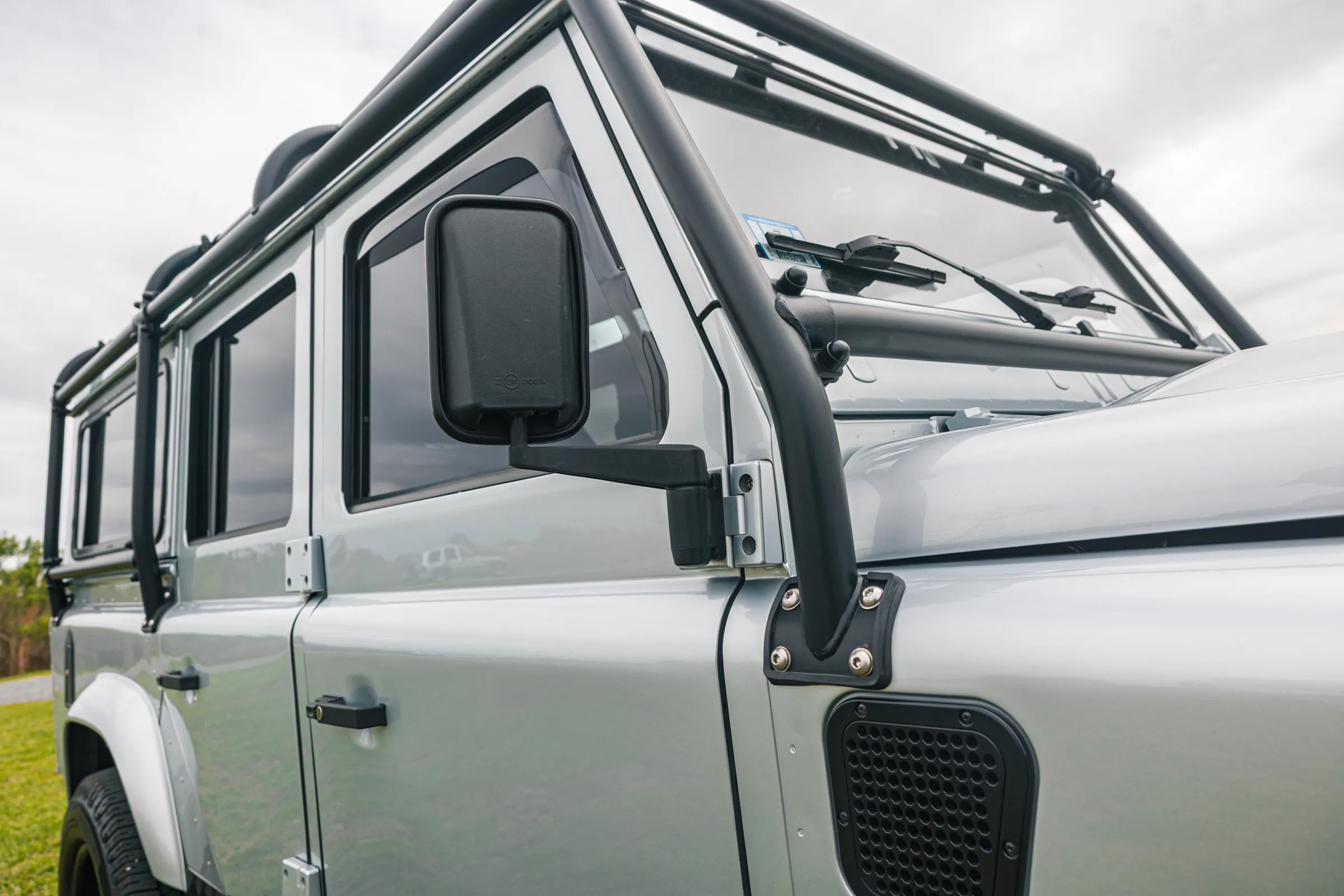 1996 ECD Vintage Land Rover Defender 110