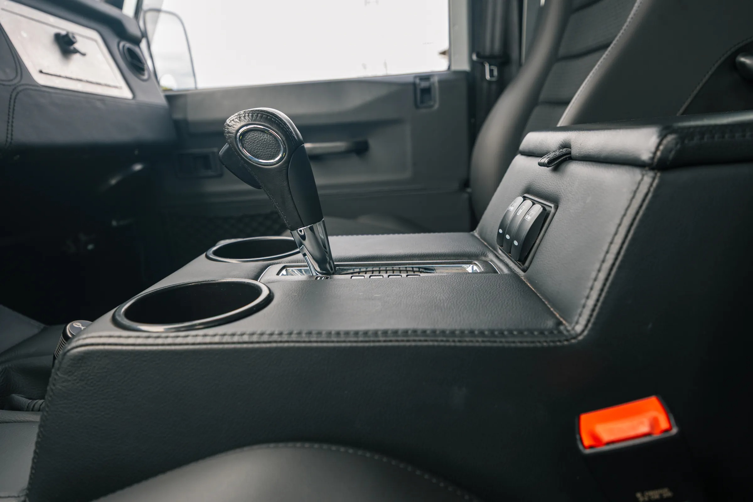 1996 ECD Vintage Land Rover Defender 110