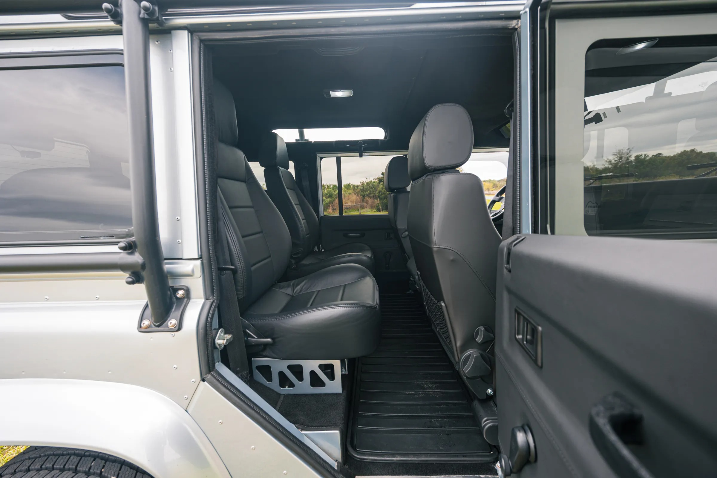 1996 ECD Vintage Land Rover Defender 110