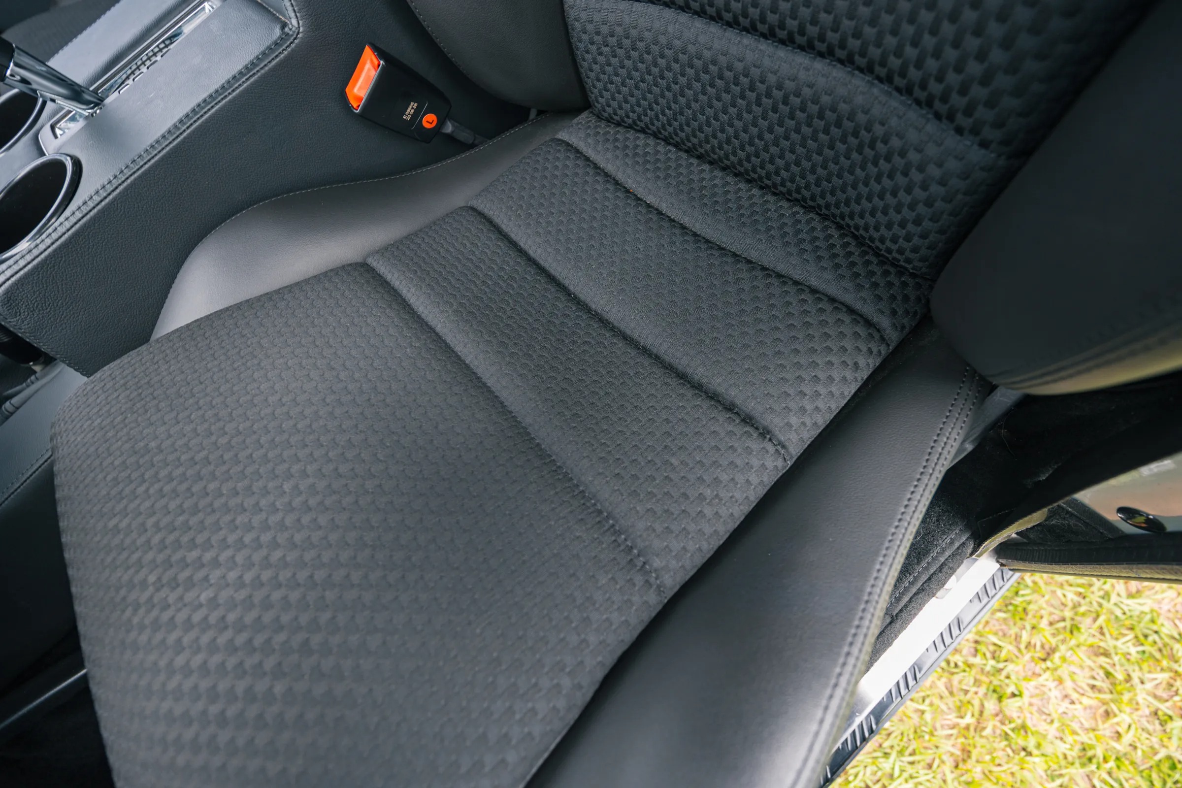 1996 ECD Vintage Land Rover Defender 110