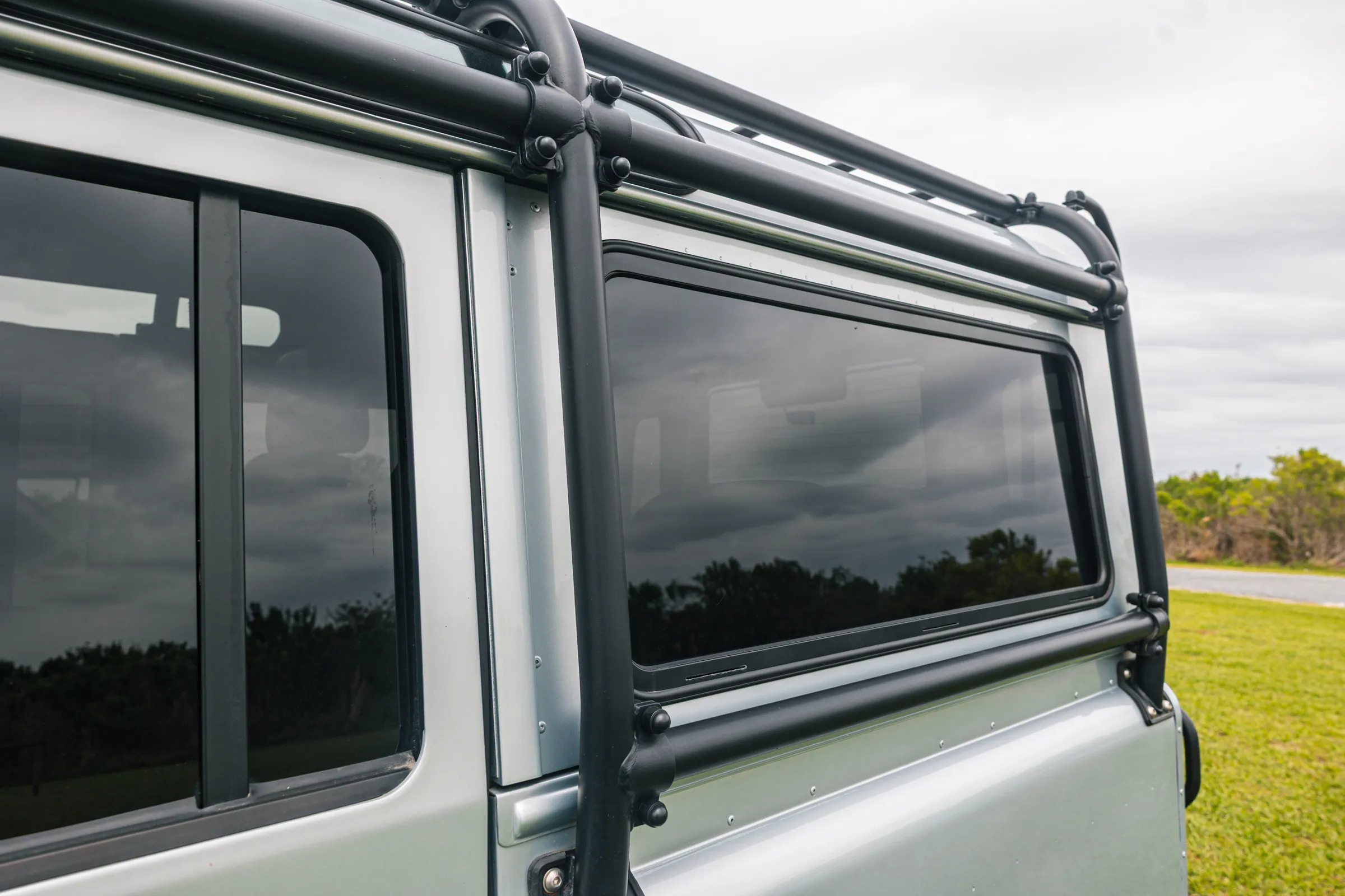 1996 ECD Vintage Land Rover Defender 110