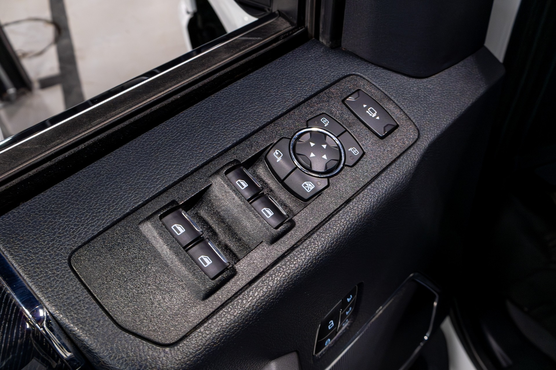 2022 Ford F-350SD Platinum FX4