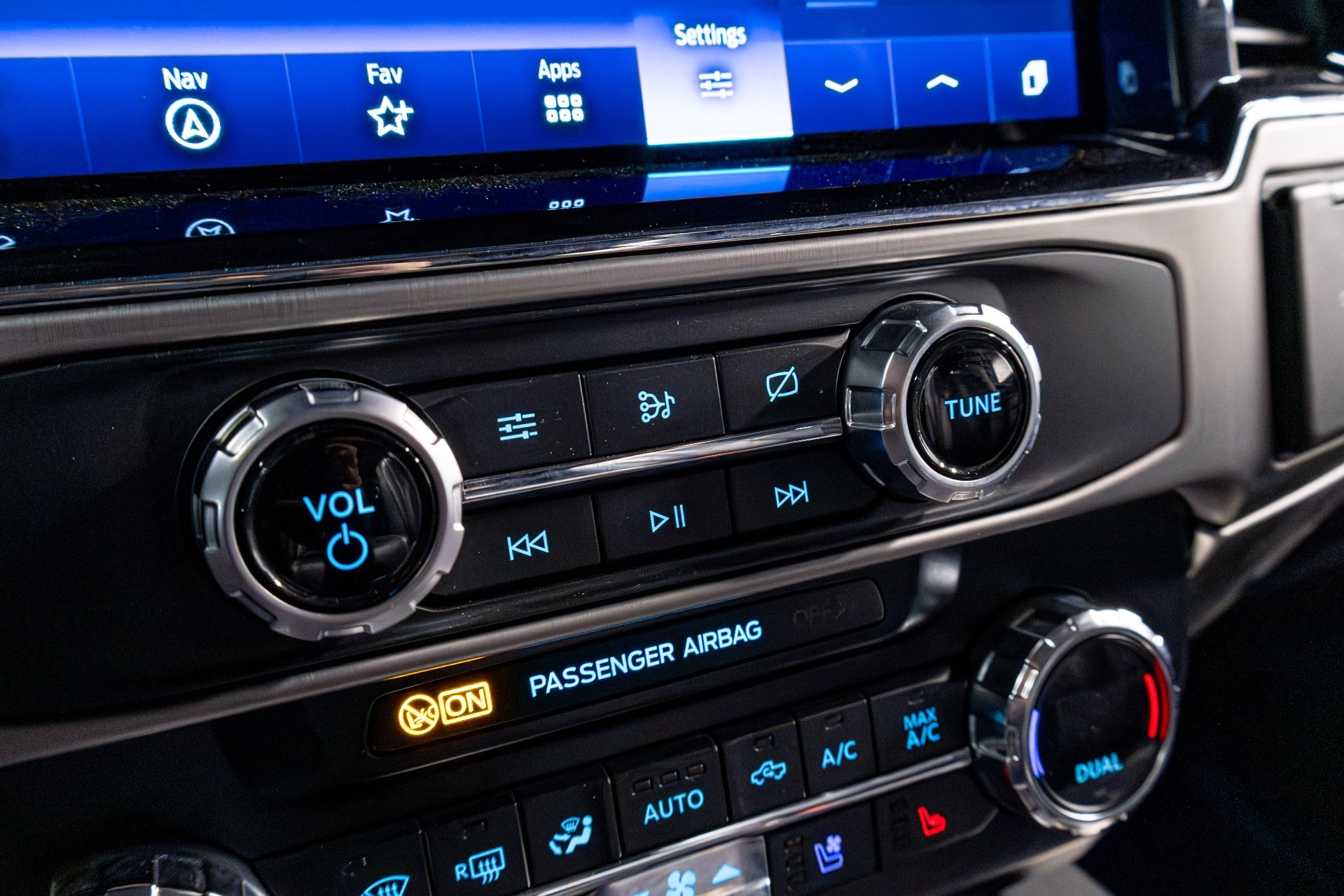 2022 Ford F-350SD Platinum FX4