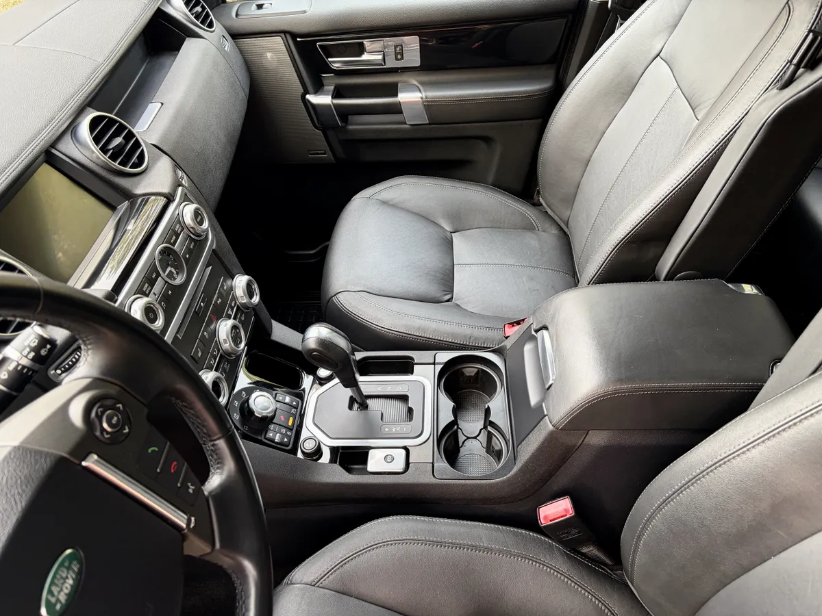 22k-Mile 2012 Land Rover LR4