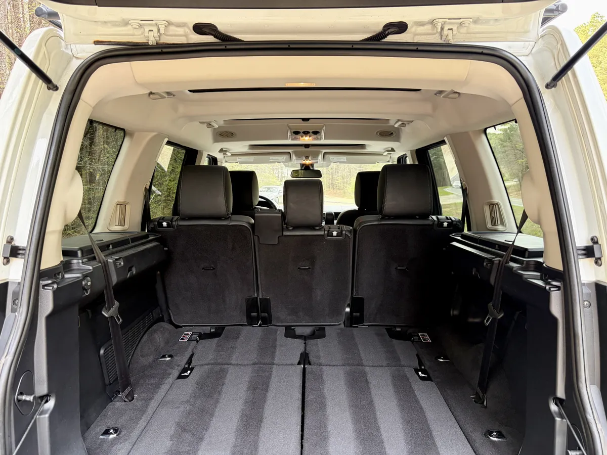 22k-Mile 2012 Land Rover LR4