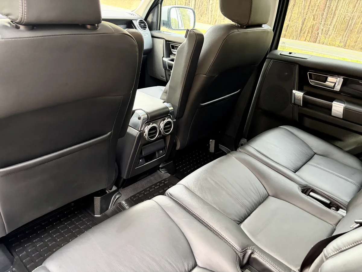 22k-Mile 2012 Land Rover LR4