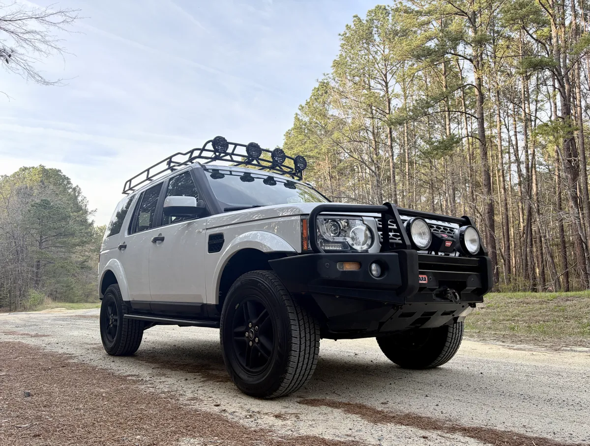 22k-Mile 2012 Land Rover LR4