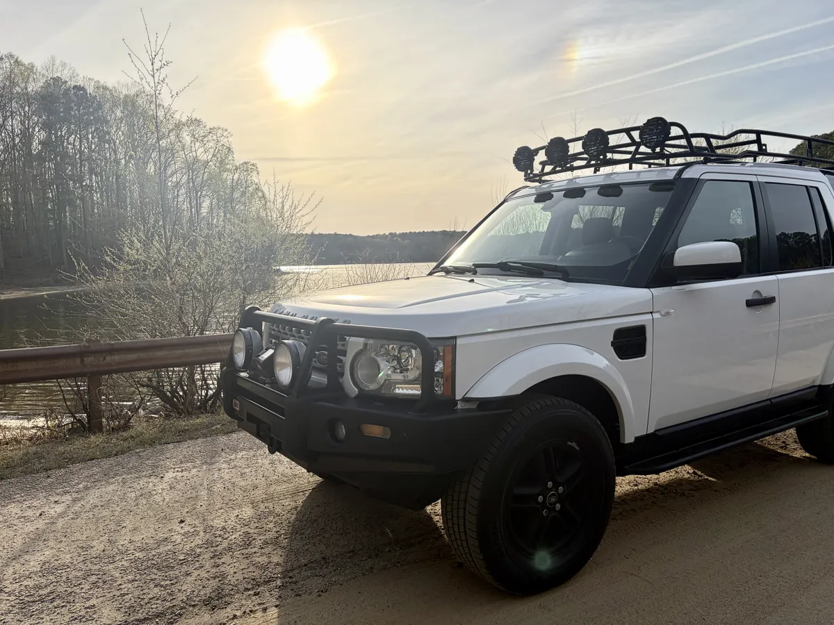 22k-Mile 2012 Land Rover LR4
