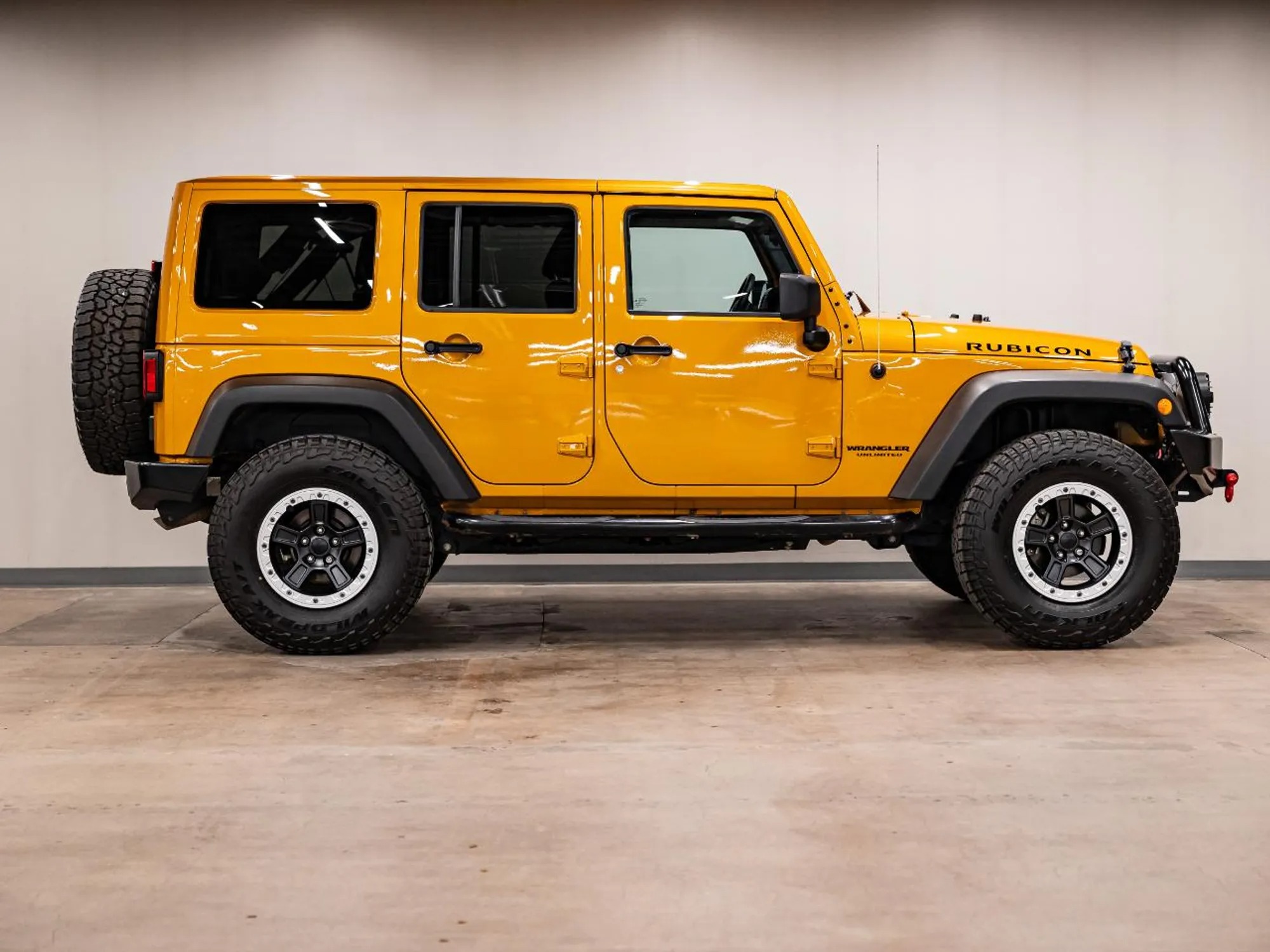 2014 Jeep Wrangler Unlimited Rubicon - 5