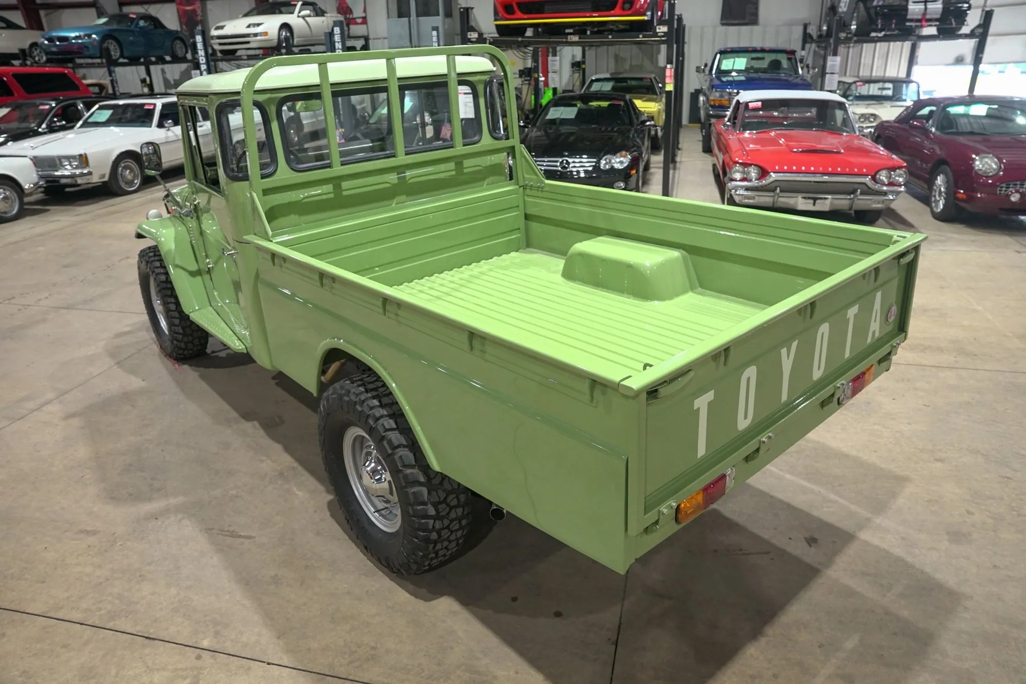 1974 Toyota Land Cruiser FJ45