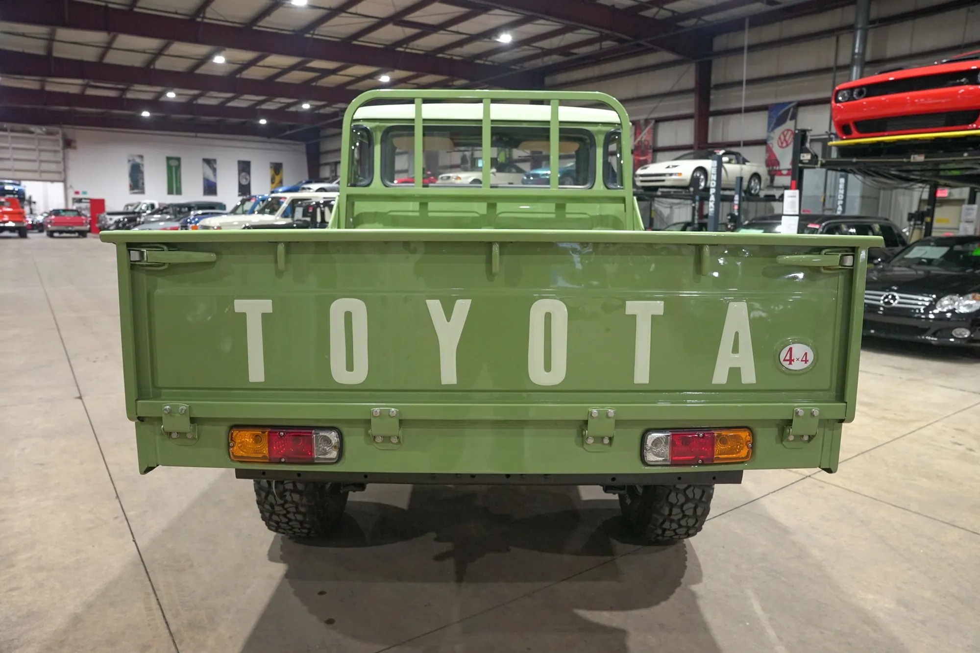 1974 Toyota Land Cruiser FJ45