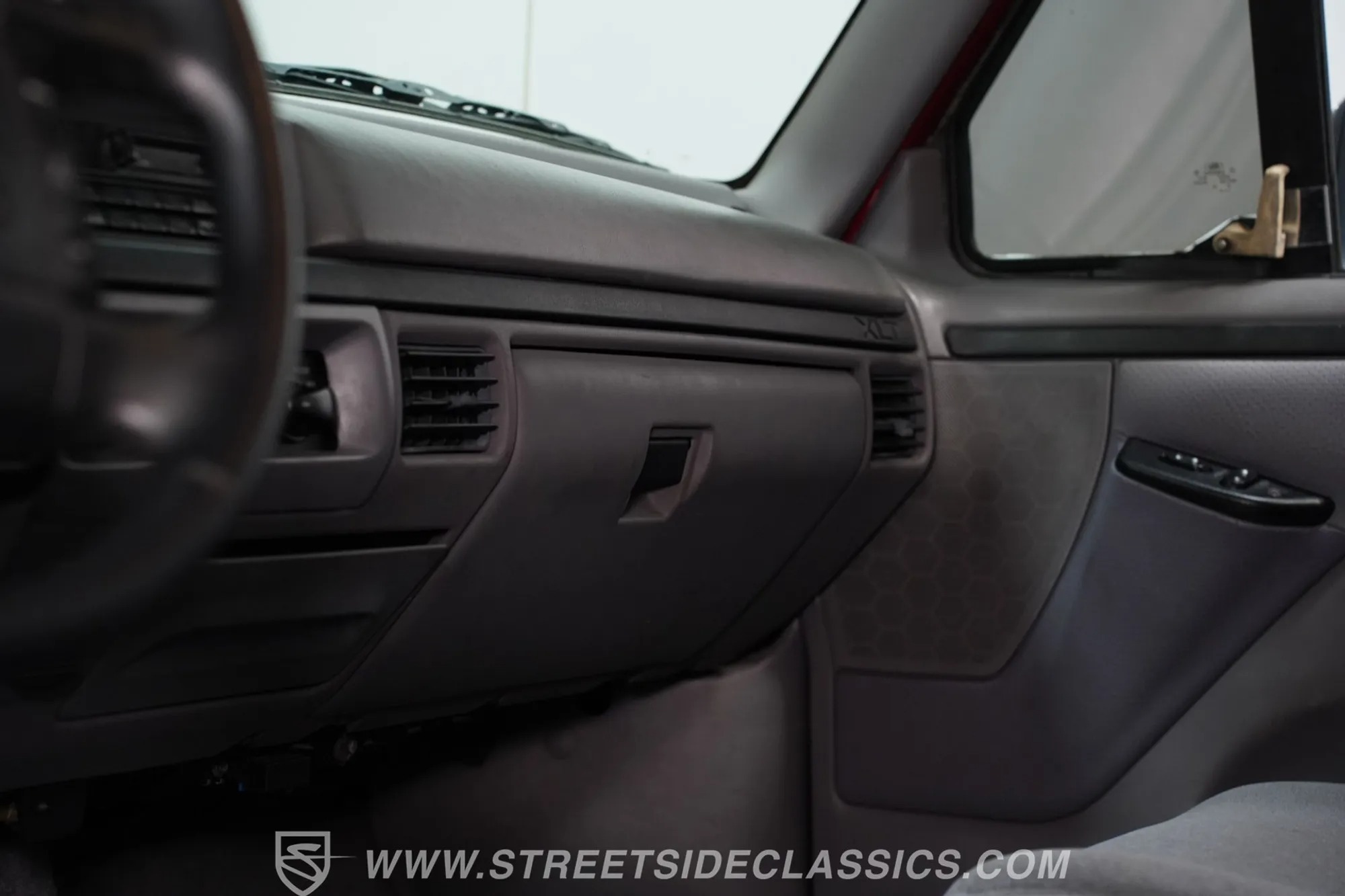 1996 Ford F-150 XLT 4×4