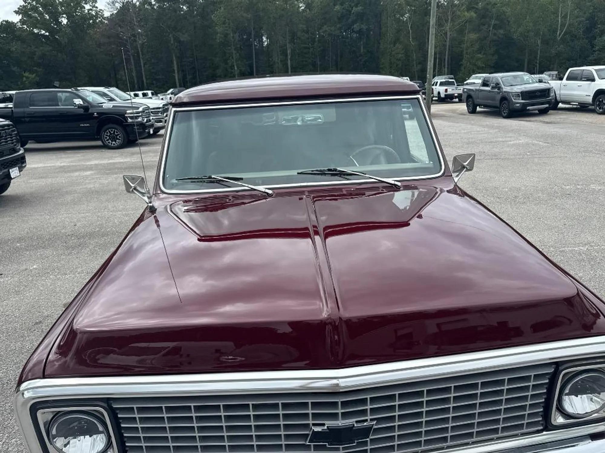 1972 Chevrolet Suburban 4×4