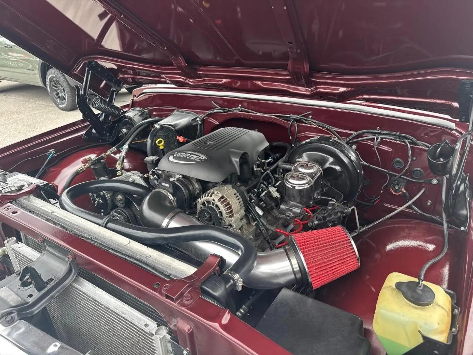 1972 Chevrolet Suburban 4×4