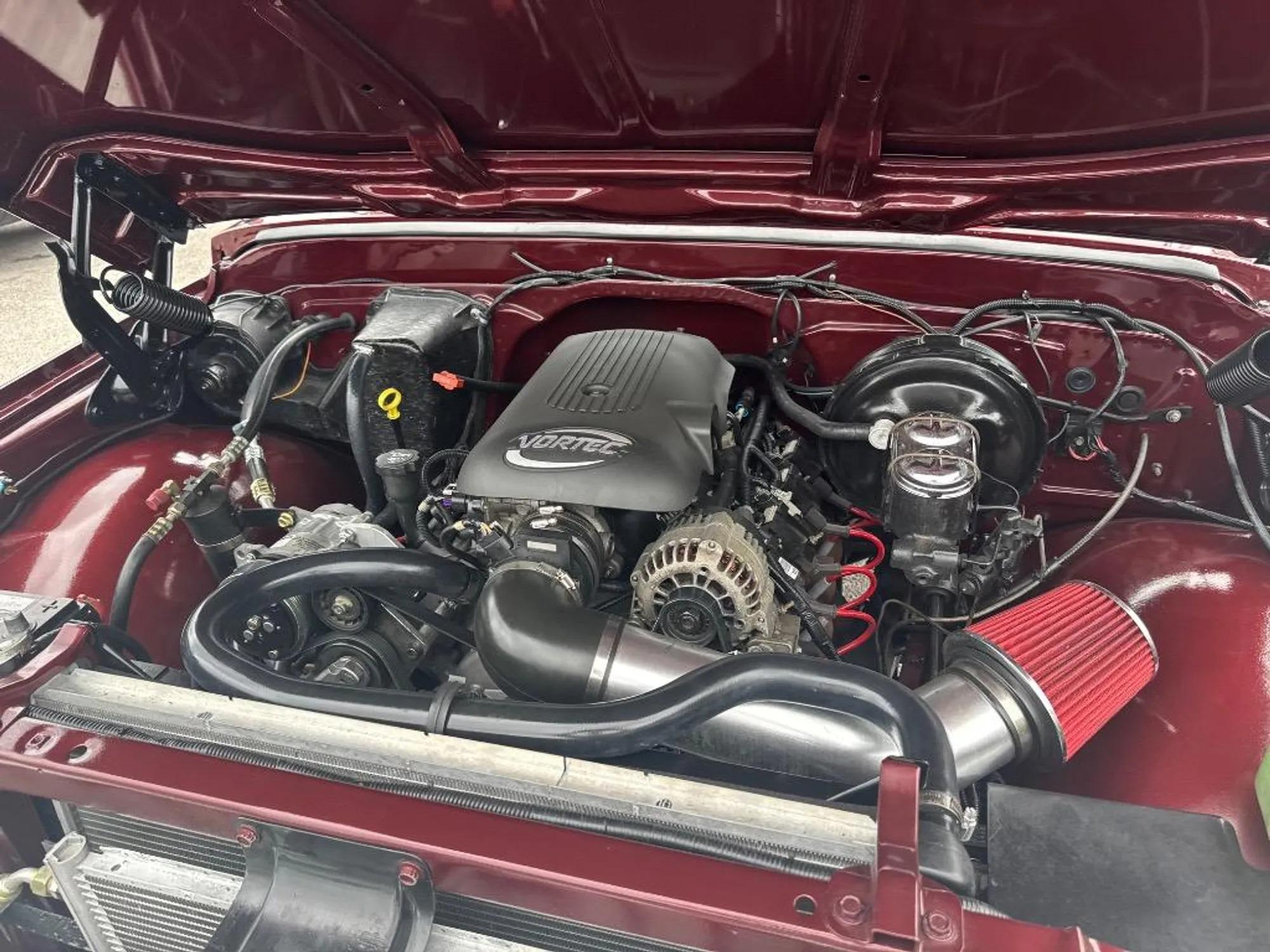 1972 Chevrolet Suburban 4×4