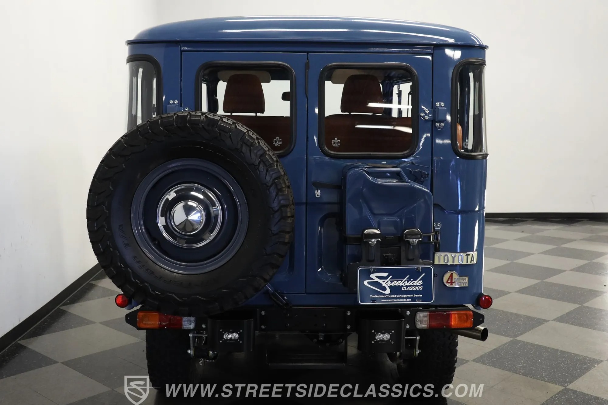 1980 Toyota Land Cruiser FJ43 - 5