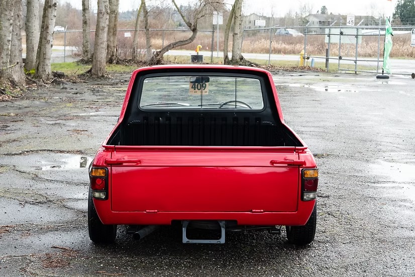 1990 Nissan Sunny Hakotora Truck