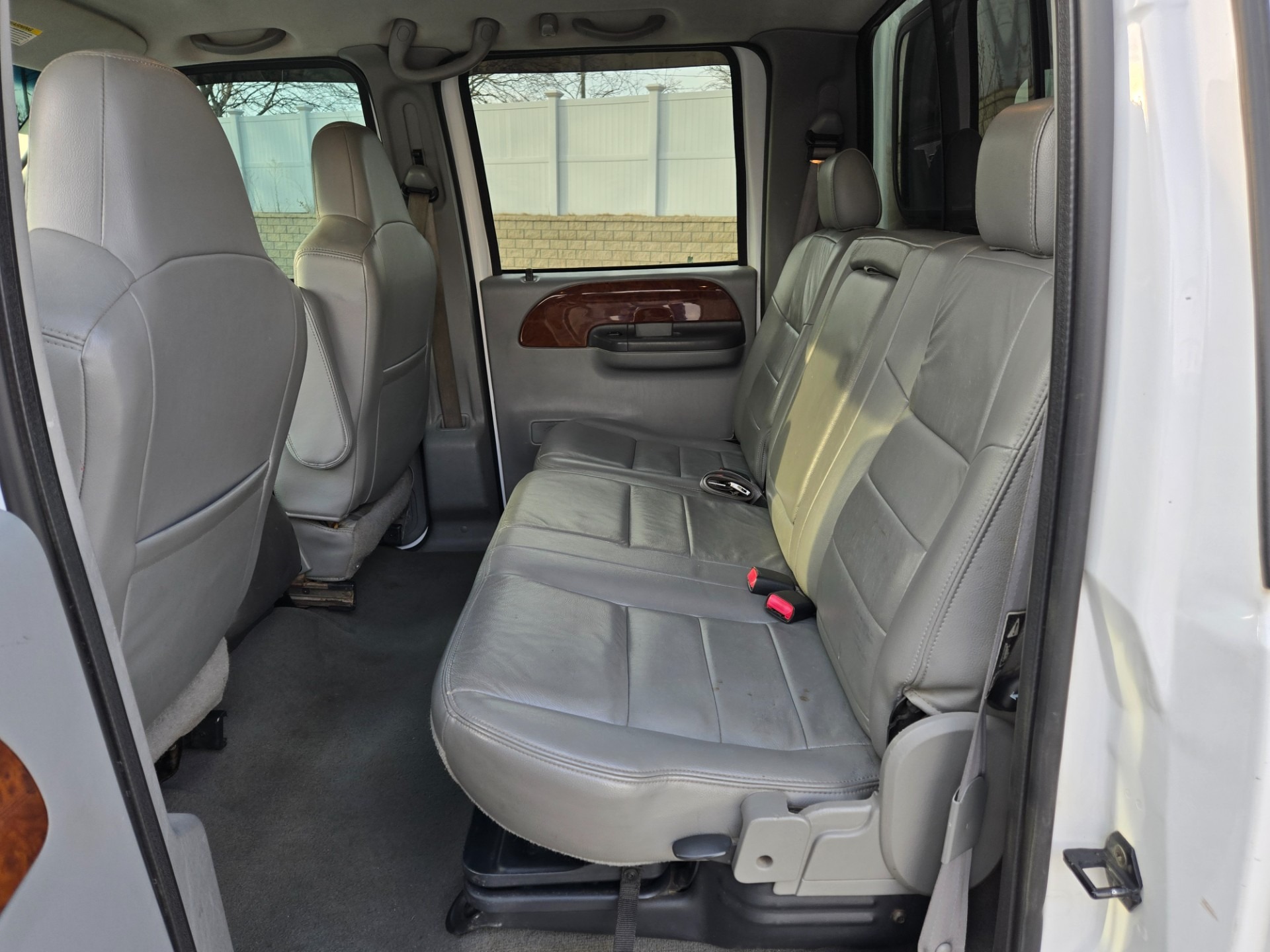 2004 Ford F-350 Super Duty Lariat