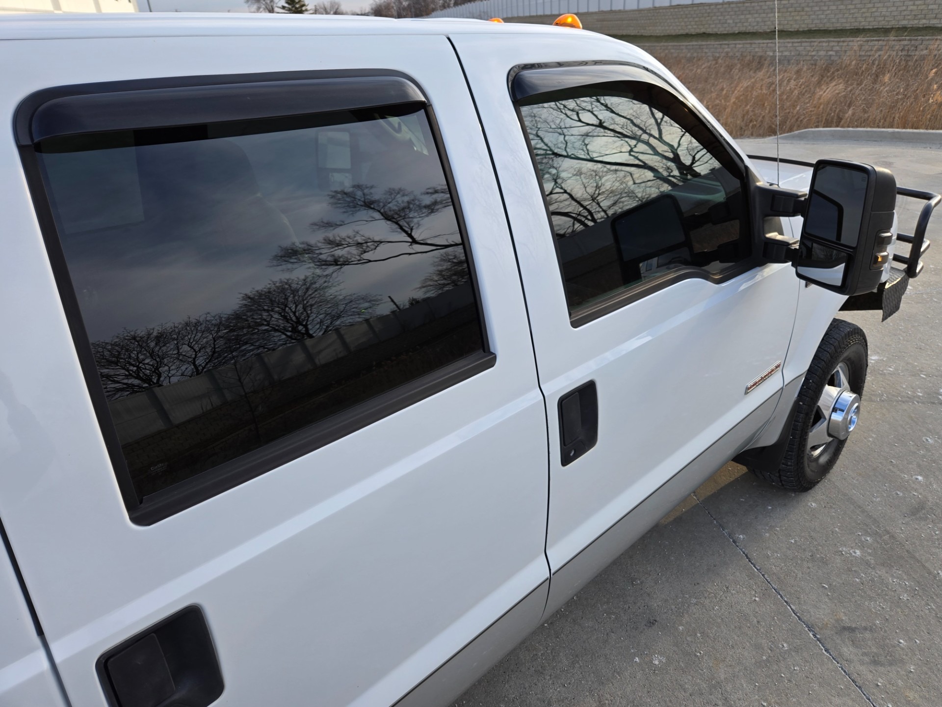 2004 Ford F-350 Super Duty Lariat